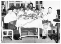  Postkarte - Kameradschaft beim "Arbusen"-Essen, Sarata 1934