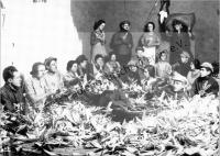  Postkarte - Beim Welschkorn-"Abziehen"