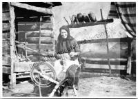  Postkarte - Katzbach, Bäuerin am Spinnrad